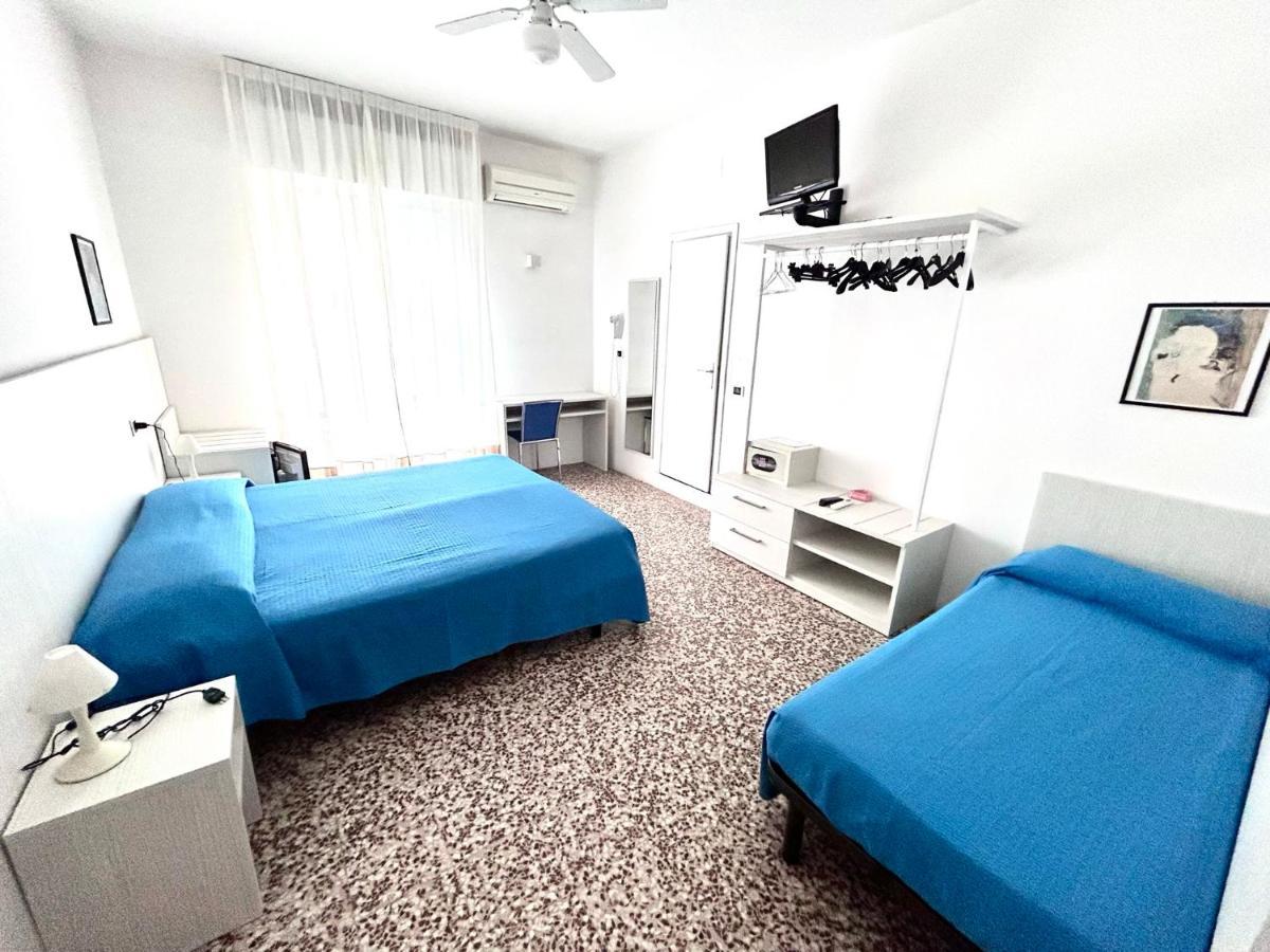 B&B Moresco Cattolica Exterior photo